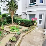 Havelock Court Apartment Whitby
